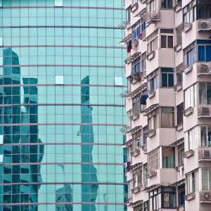 China. Shanghai. Contrasts between old and new 1/2