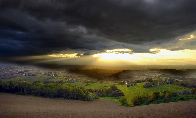 Dopo la tempesta (serie Ciò che è in alto)