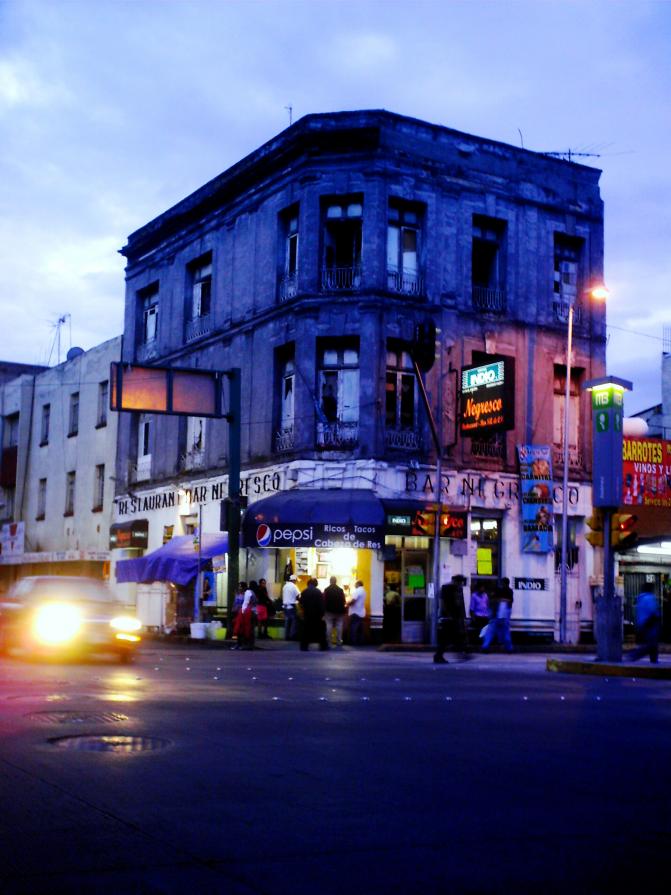 The Old Saloon-Bar Negresco