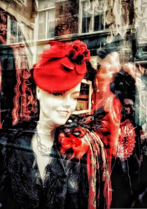 lady with a red hat