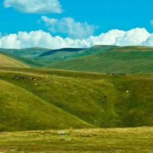 Armenia. History of the stones 2/2