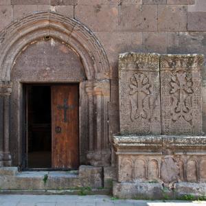 Armenia. History of the stones 1/2