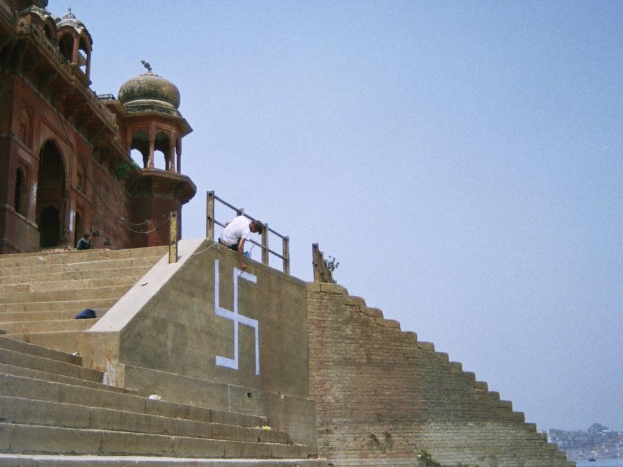 a german is painting, Varanasi, India, 2012