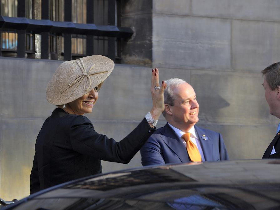 Queen Maxima and King Willem-Alexander: military parade - to meet the President M.Macri