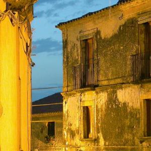 Italy. Calabria. Gerace history of stones (1)