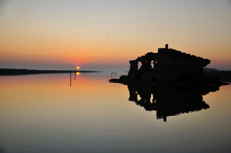 Tramonto nelle valli di Comacchio