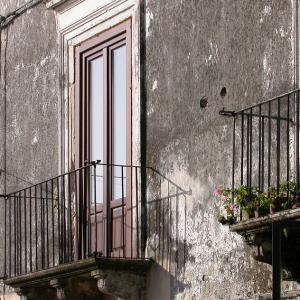 Italy. Calabria. Gerace history of stones (1)