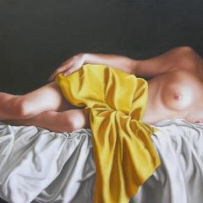 Nudo con drappo giallo (sensualità)