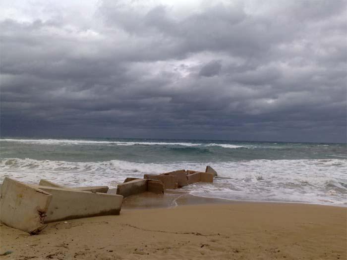 Sea in winter 