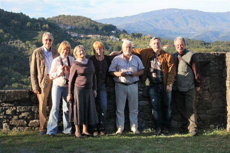      L’unione culturale dell’Europa passa attraverso la collaborazione dei suoi artisti   Lo scambio culturale e l’approfondimento della conoscenza reciproca sono il filo conduttore  della mostra-evento intitolata “Le Langhe e il Monregalese nei pastelli 