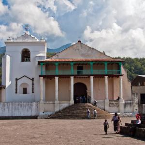 Guatemala. Tierras Mayas 1/2