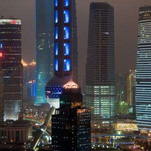 China. Shanghai. Contrasts between old and new 2/2