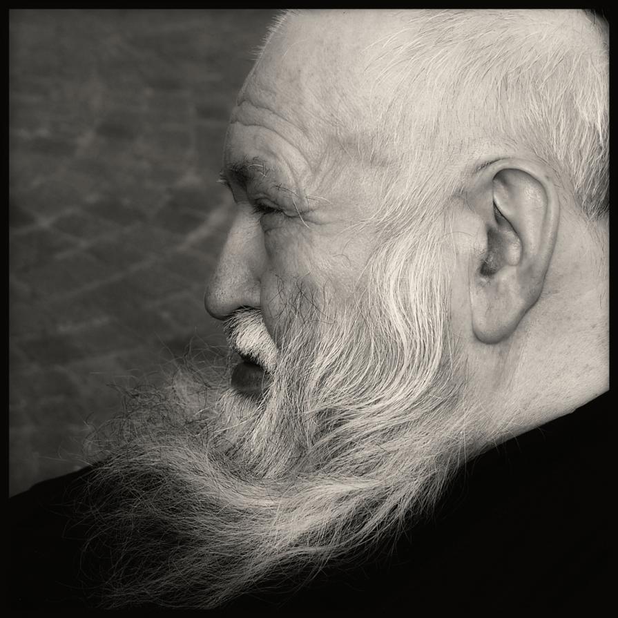 Hermann Nitsch photographed by Augusto De Luca. 13