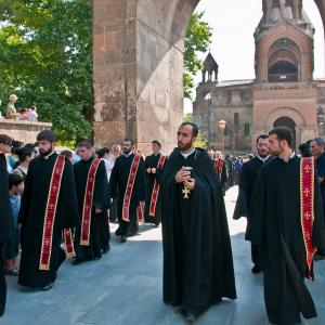 Armenia. History of the stones 2/2