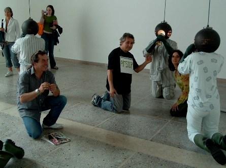 Arte parassita Pit stop alla Biennale di Venezia 2005