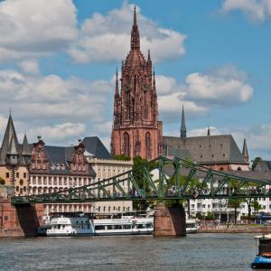 Germany. Frankfurt. Architectures, also of bodies