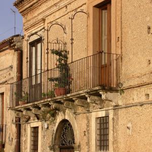 Italy. Calabria. Gerace history of stones (2)