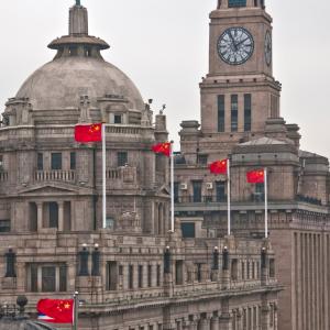 China. Shanghai. Contrasts between old and new 1/2