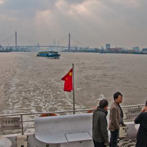 China. Shanghai. Contrasts between old and new 2/2