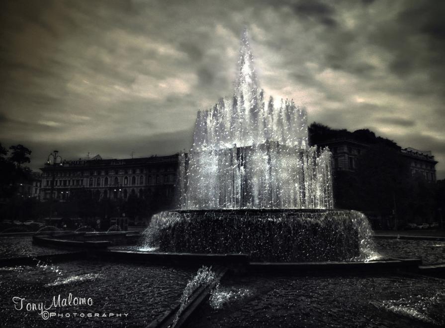 The Fountain (Milan New Gothic Series