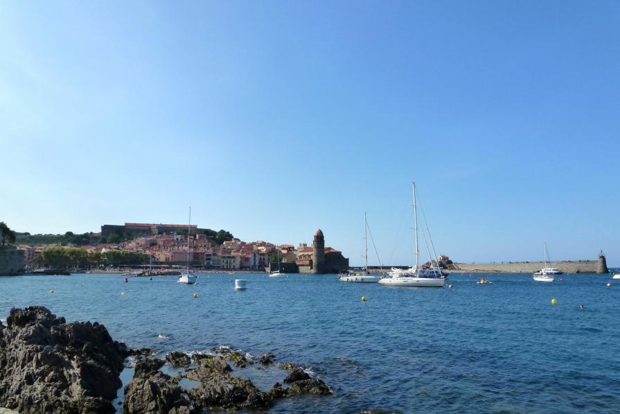 Vue sur le vieux Collioure