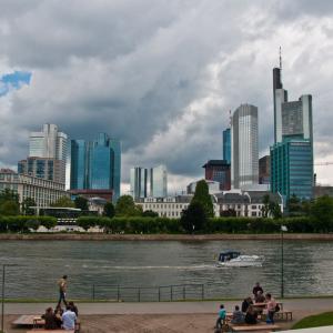 Germany. Frankfurt. Architectures, also of bodies