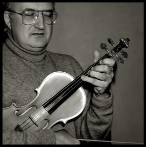 Salvatore Accardo / un ritratto fotografico di  Augusto De Luca.(268)