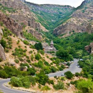 Armenia. History of the stones 1/2