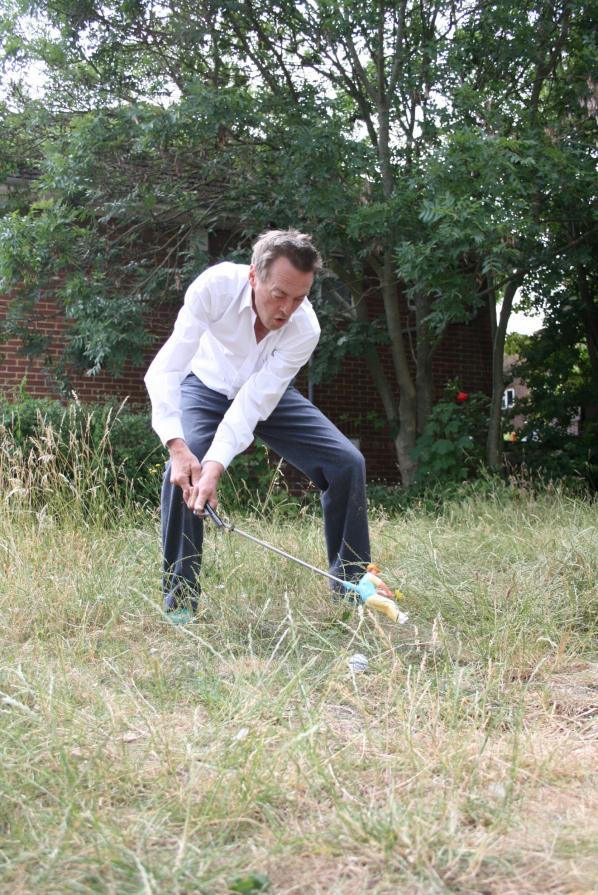 Garden golfer