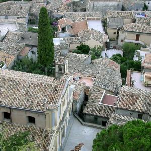 Italy. Calabria. Gerace history of stones (1)