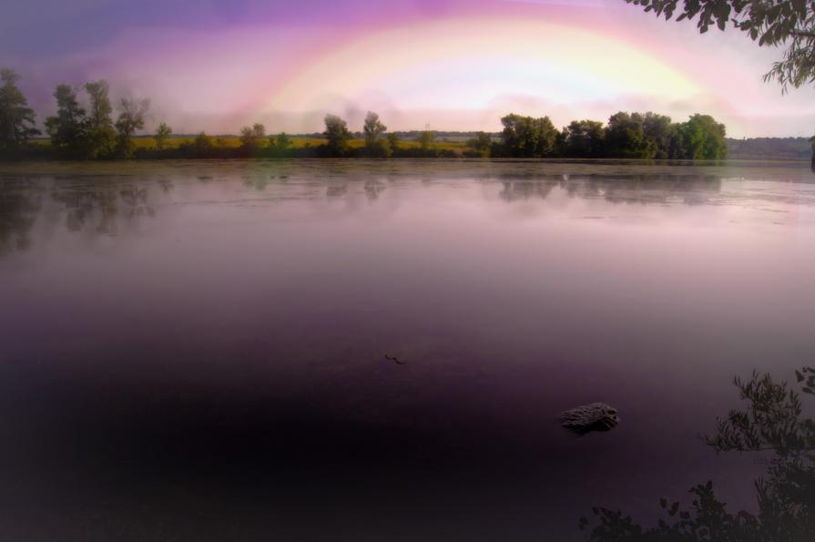 Ukraine, Dnieper, Tavolzhanskiy Island, the Dnieper river.