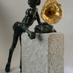 The Gramophone Girl from Buenos Aires. homage à Hugo Pratt