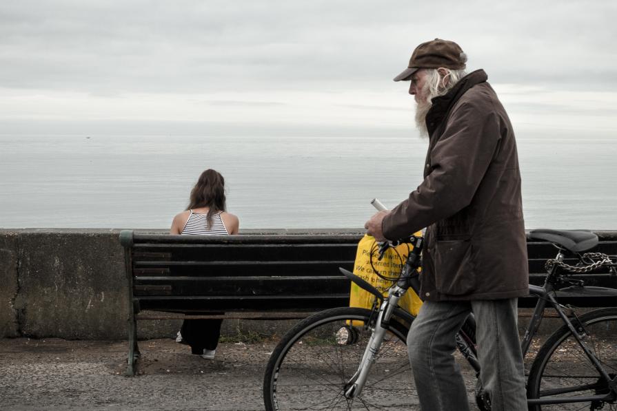 bus stop Saint Peter