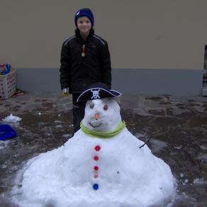 Il primo pupazzo di neve