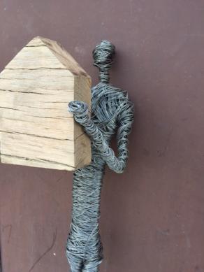 Minci scultura in filo di ferro arte 