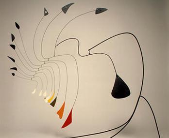 Calder: l'arte appesa a un filo