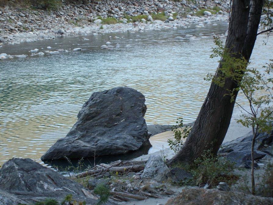 Magico fiume d'argento