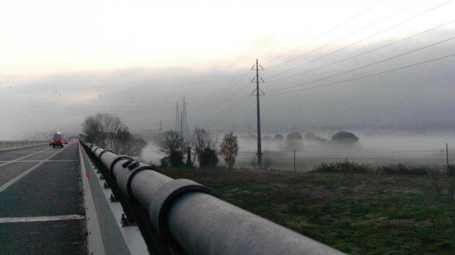 nebbia sull'autostrada