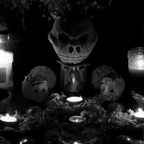 Dia de Muertos 7 El Altar