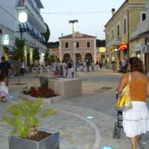 Piazzale Marconi. Pineto