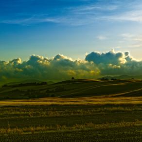 Tramonto sulle colline